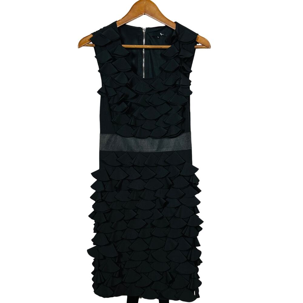 Ryu: Petal Front Sleeveless Dress V NEck Belted Black Mermaid Detail - L